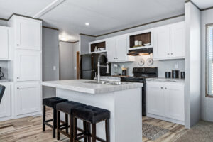 Cuatro_Kitchen-slide_1